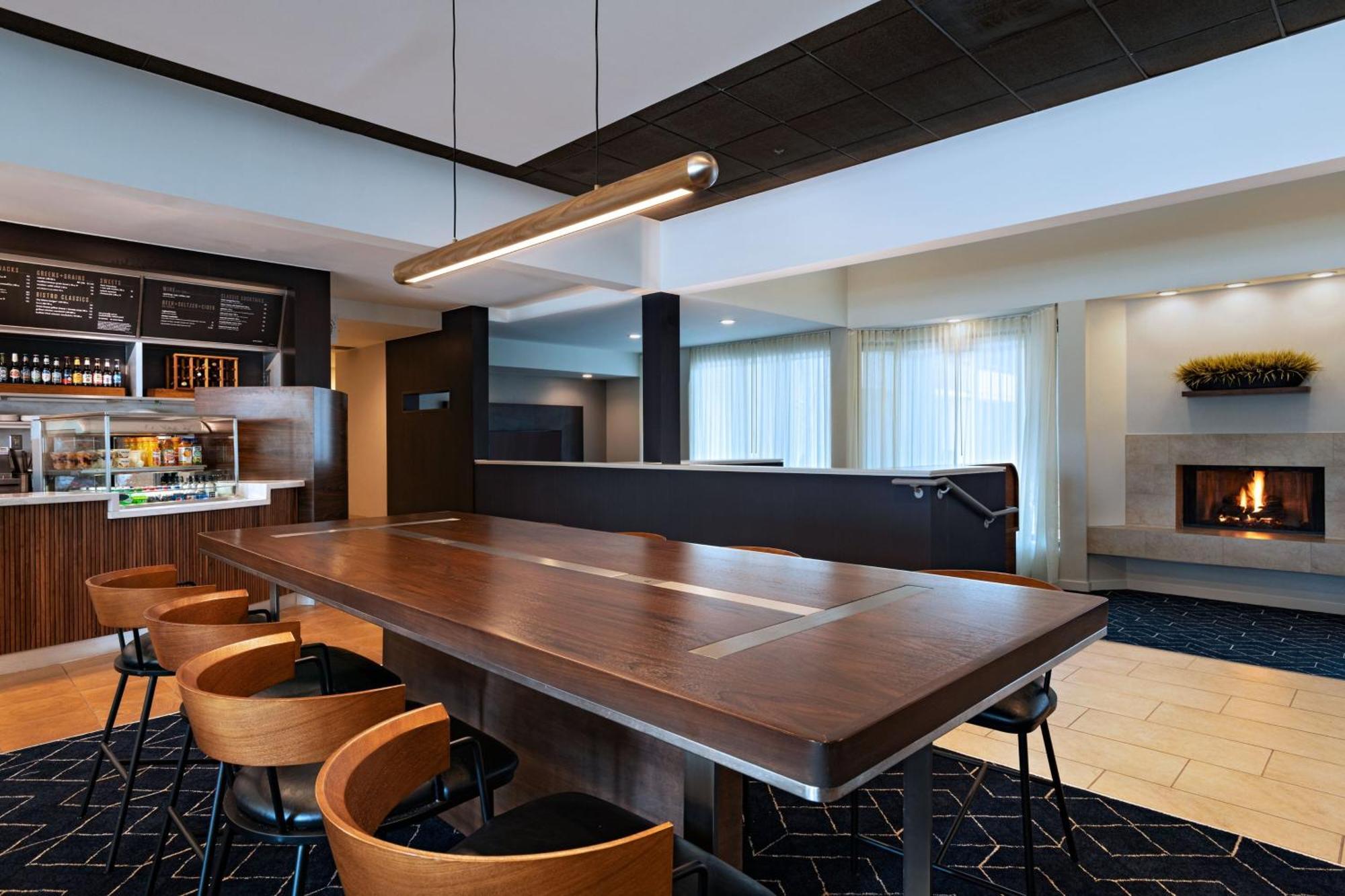 Courtyard By Marriott Dallas Richardson At Spring Valley Exteriér fotografie