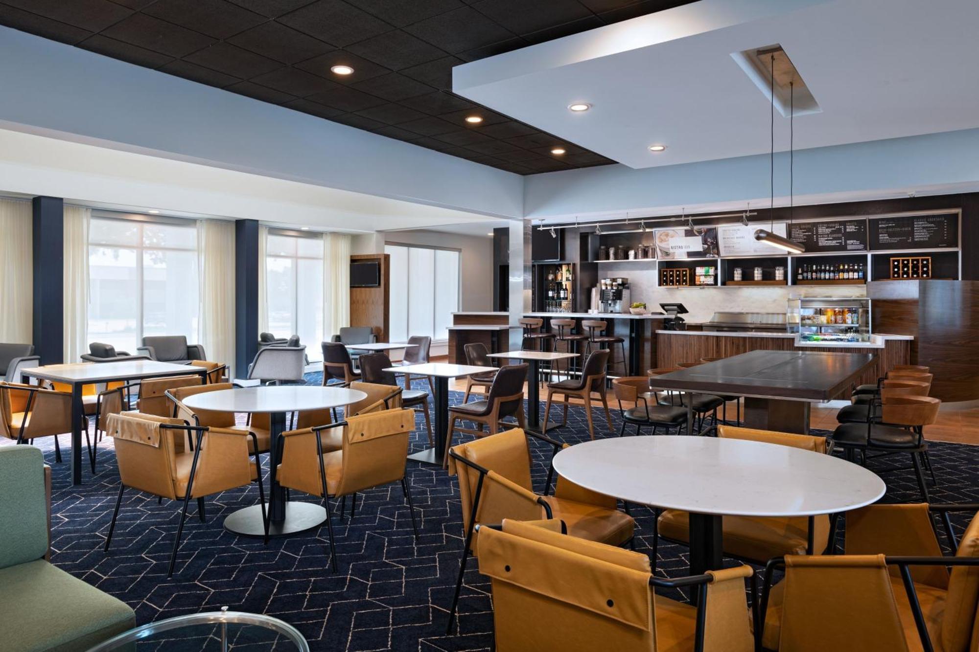 Courtyard By Marriott Dallas Richardson At Spring Valley Exteriér fotografie