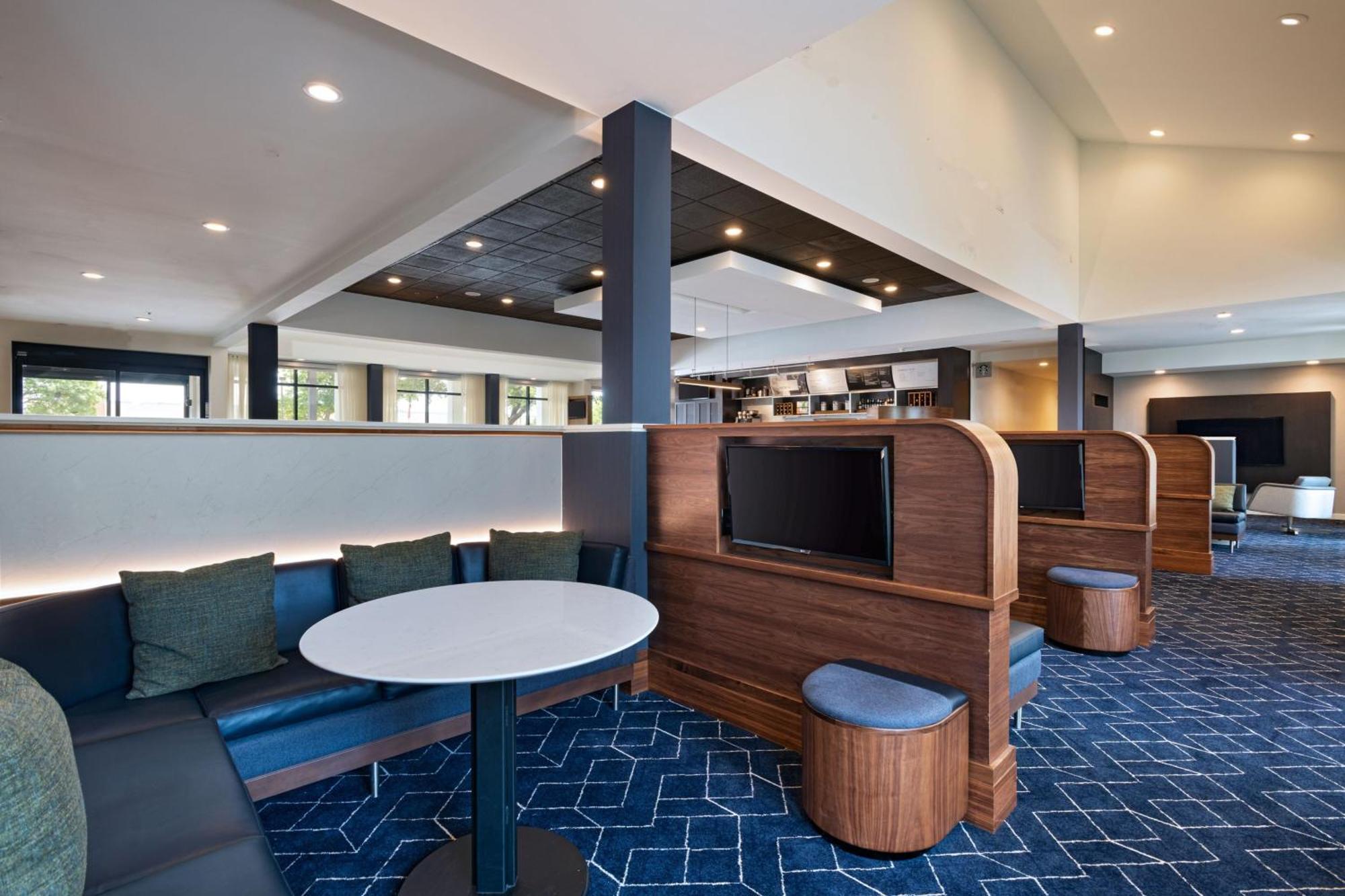 Courtyard By Marriott Dallas Richardson At Spring Valley Exteriér fotografie