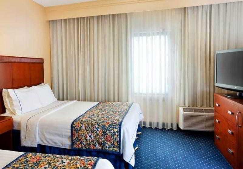 Courtyard By Marriott Dallas Richardson At Spring Valley Pokoj fotografie